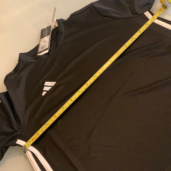 Adidas Tabela 23 soccer jersey - size L (13-14Y) - Picture 6 of 13